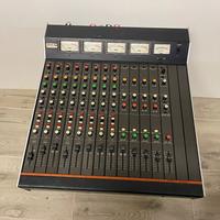 TEAC TASCAM Model 5 Mixer 4 piste