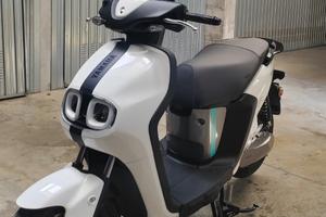 Scooter yamaha neos