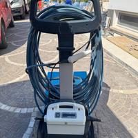 Robot Piscina Maytronics Dolphin F60 top