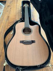 Chitarra Takamine P3DC-12 con custodia rigida