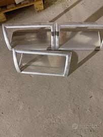 Appoggia  piedi da saloene parrucchiere