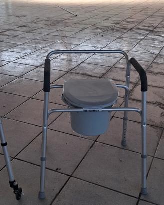 Sedia comoda wc piu deambulatore