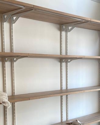 Scaffalatura in legno smontabile – Solida e versat