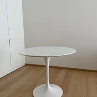 Tavolo tulip knoll Saarinen bianco diametro 91