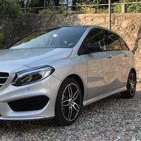 Ricambi per Mercedes classe b w246 restyling anno 