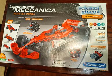 Laboratorio di meccanica Auto da corsa 