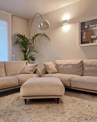 Set 2 divani + pouf coordinato in microvelluto