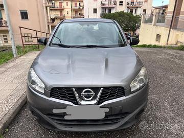 Nissan quasquai