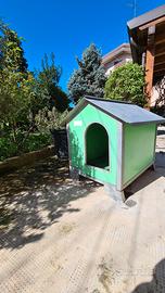 Robustissima cuccia per cane medio piccolo