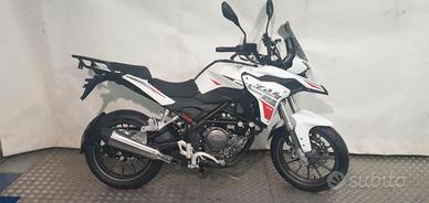 Benelli TRK 251 2021