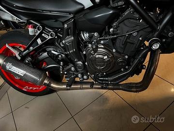 PER YAMAHA MT07 MIVV OMOLOLOGATO COMPLETO CARBONIO