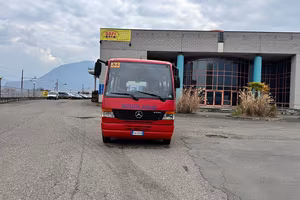 Mercedes Benz