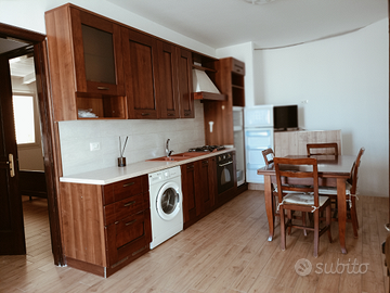 Attico arredato zona Asi