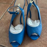 Scarpe GUESS con tacco