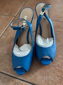 Scarpe GUESS con tacco