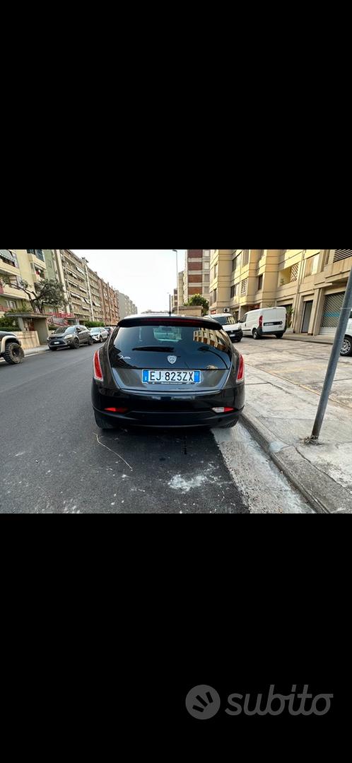 Lancia Delta 2011 photo 4