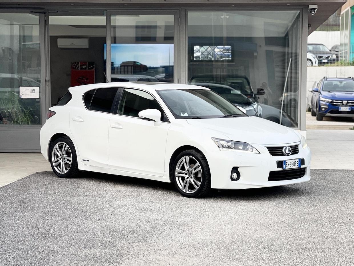 LEXUS CT