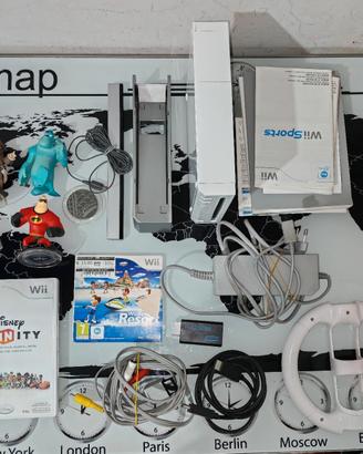 Bundle Nintendo Wii Bianca con Cavi, Giochi e HDMI
