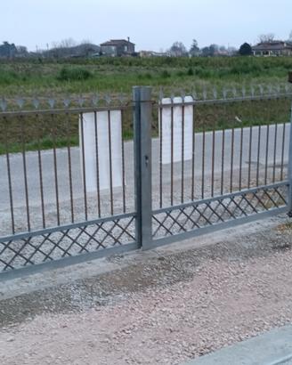 Coppia di cancelli