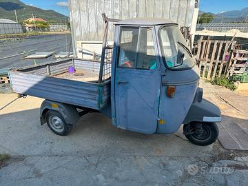 APECAR piaggio 2T