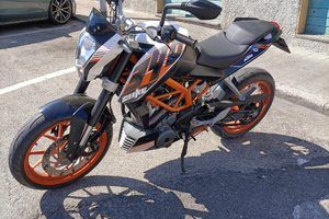 KTM Duke 390