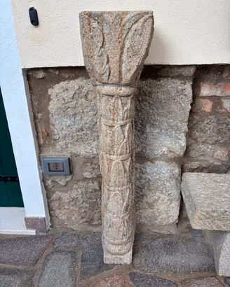 Colonne pietra