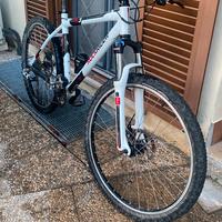 Bicicletta mtb rockrider 26