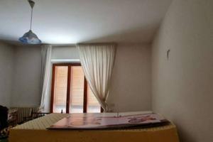 Immobile in asta di 129 m² con 4 locali a Rapagnan