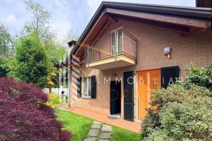Villetta a schiera di 192 m² con 3 locali e box au