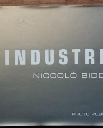 "INDUSTRIA" LIBRO FOTOGRAFICO come nuovo