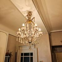 Lampadario in cristallo a goccia