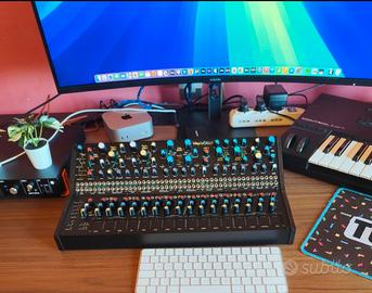 PITTSBURGH MODULAR Voltage Lab 2