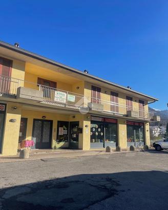 2 LOCALI A CENTRO VALLE INTELVI