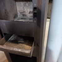 Piccola stufa a legna