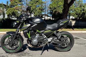 Kawasaki Z 650 | 2019 | Depo + Scarico completo