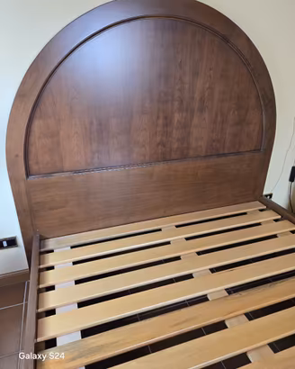 Letto matrimoniale legno massello 