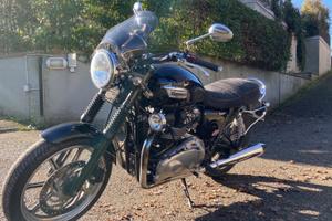 Triumph Bonneville - 2009