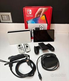 Nintendo Switch Oled bianca 64 GB