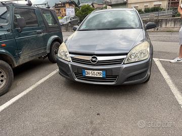 OPEL Astra - 2007