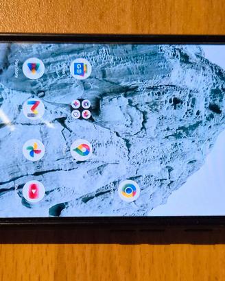 Google Pixel 8 - 128GB - Come Nuovo (Android 16)