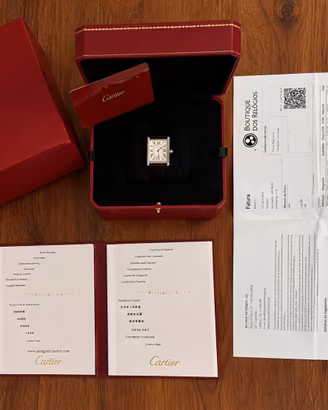 Cartier Tank Must Large• 2022• Like New• Full Set