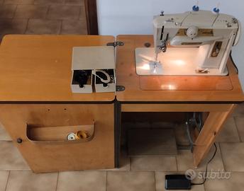 Macchina da cucire Singer vintage