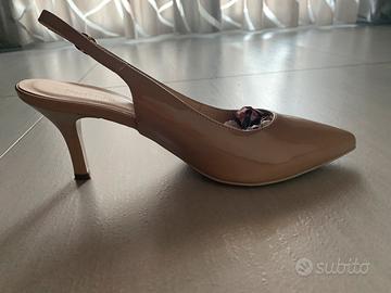 Scarpe bianche modello chanel sale