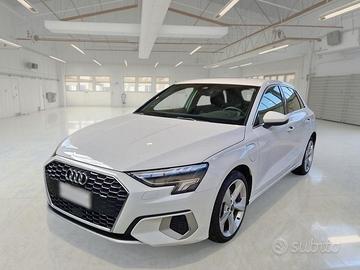 AUDI A3 SPORTBACK 40 TFSI E S TRONIC BUSINESS ADVA