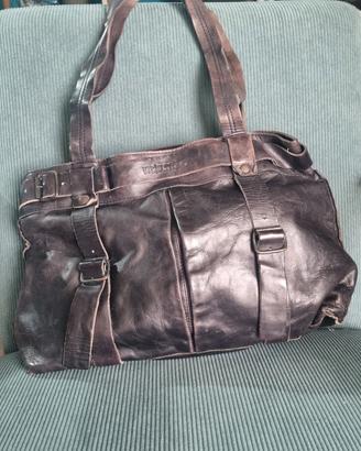 Borsa Vic Matiè vera pelle nera