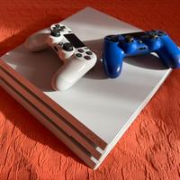 PS4 PRO Bianca 1TB SSD joypad e gioco