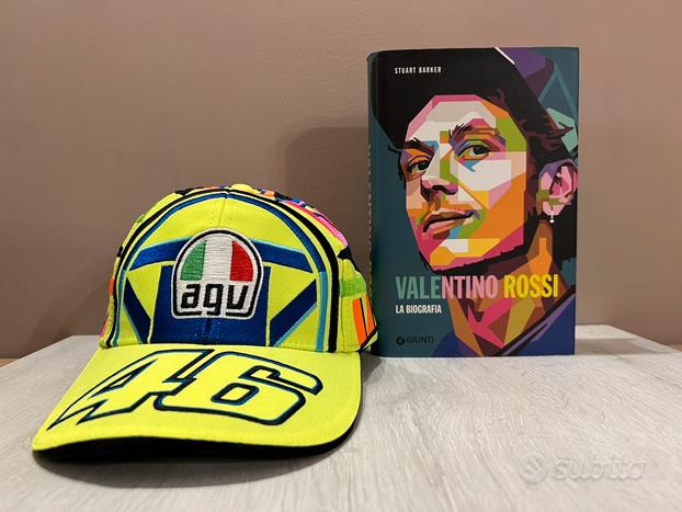 Cappellino + Libro Valentino Rossi VR46 usato  Verona
