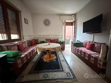 Sala maricchina completa
