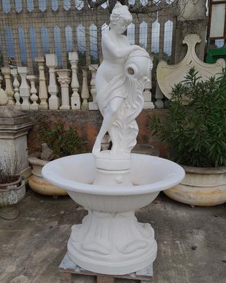 Fontana con venere