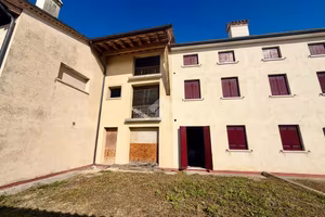 CASA INDIPENDENTE A PIEVE DEL GRAPPA